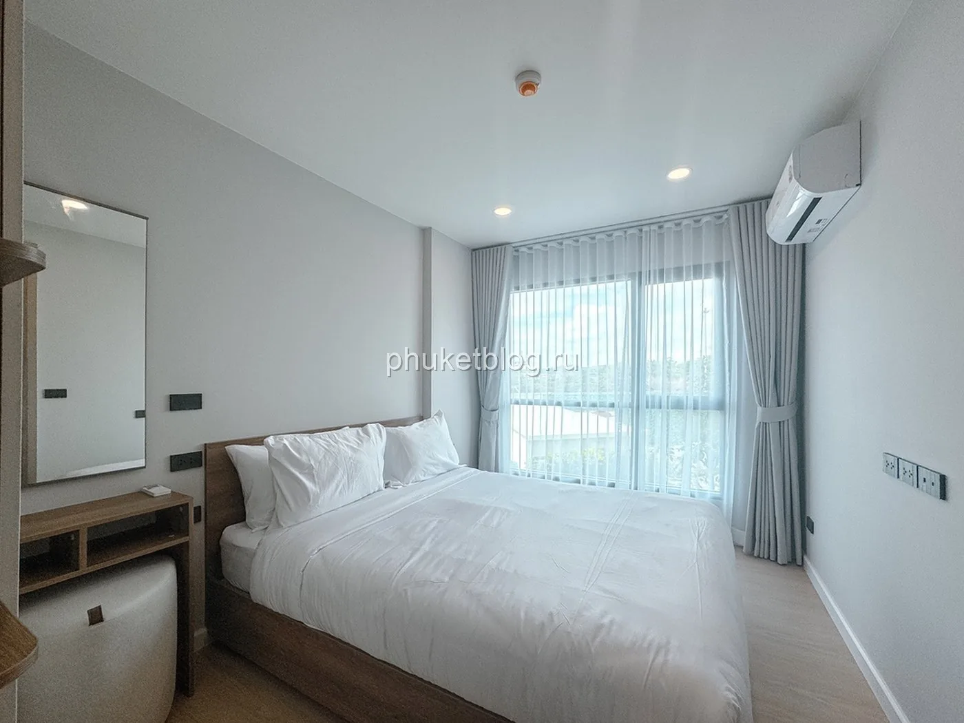 Space Cherngtalay Condominium