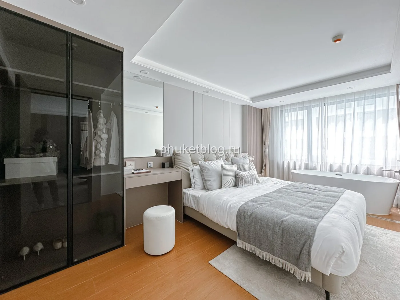 Capri Residence (2BR)